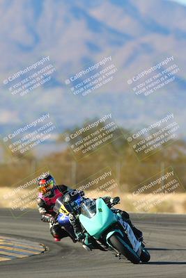 media/Jan-10-2025-CVMA Friday Practice (Fri) [[489e0da257]]/Group 4 and Trackday/Session 5 (Turn 7)/